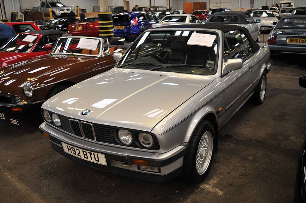 Brightwells Auctions Modern CLassics