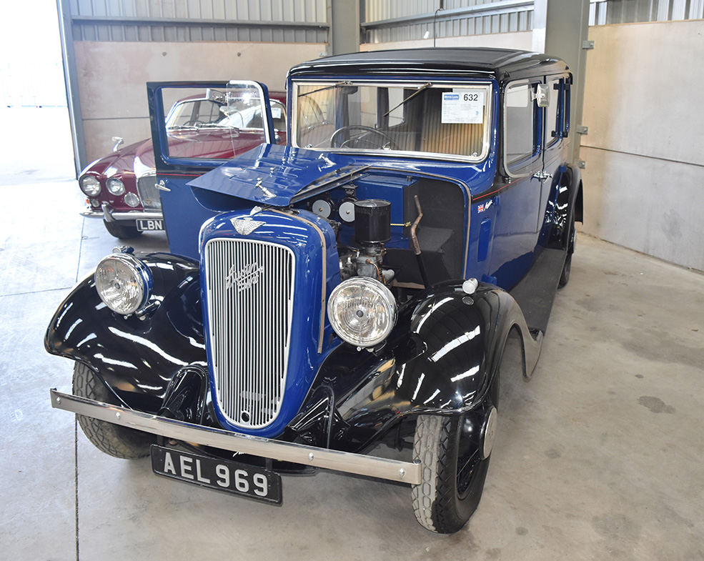 MORRIS LESLIE APRIL AUCTION REVIEW