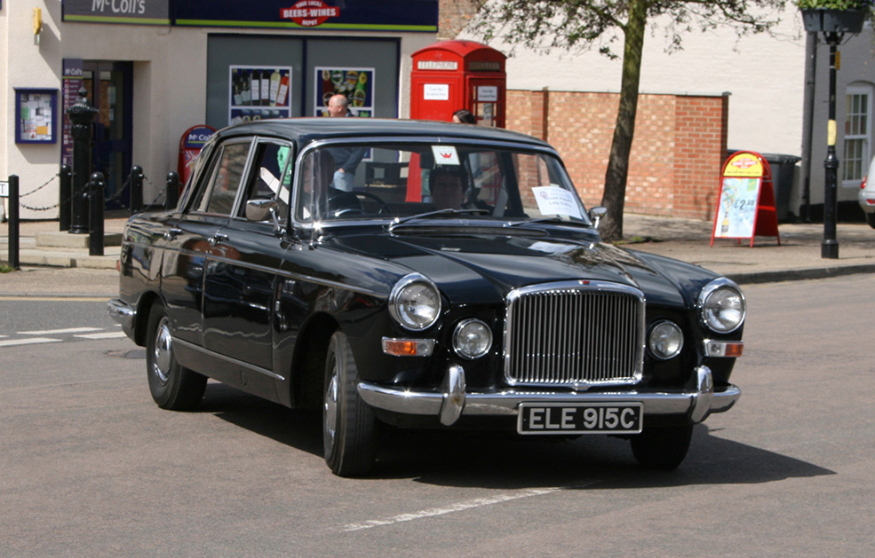 VANDEN PLAS PRINCESS 4 LITRE R