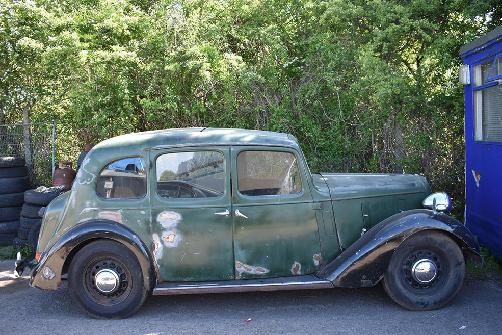 1937 Austin 12/4