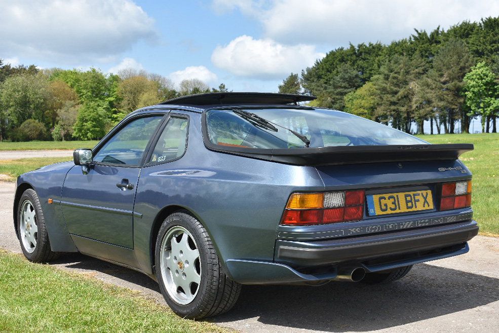 1989 Porsche 944 S2