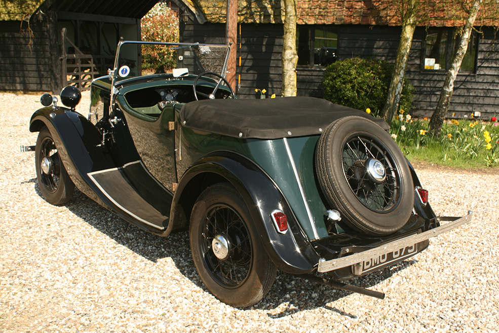 ROAD TEST - 1935 MORRIS 8 SERIES 1 TWO-SEAT TOURER - Classics World