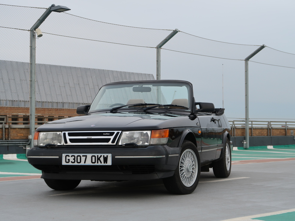 Saab 900 Cab