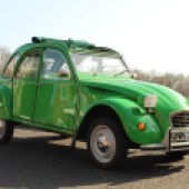 Resplendent in Bamboo Green, this very smart 1979 Citroën 2CV6 had covered a genuine 73,000 miles, backed up by paperwork that also included a certificate for Ziebart rust treatment. It sold on the hammer for £5900 against an estimate of £4000-£5000.