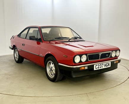 Another rarity is this 1985 Lancia Beta Coupe – one of only 168 right-hand drive examples of the Supercharged Volumex model produced. This example has had its engine rebuilt by the late twin-cam engine guru and book author, Guy Croft, and is estimated at £35,000-£40,000.