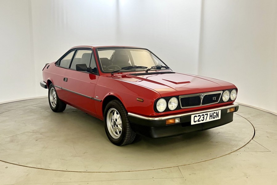 Another rarity is this 1985 Lancia Beta Coupe – one of only 168 right-hand drive examples of the Supercharged Volumex model produced. This example has had its engine rebuilt by the late twin-cam engine guru and book author, Guy Croft, and is estimated at £35,000-£40,000.