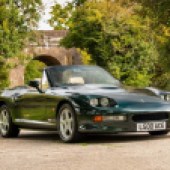 This 1994 AC Ace Brooklands was the first production model to leave the factory, and one of only 46 produced in total. Showing just 53,293 miles and in exceptional condition, the 5.0-litre Mustang V8-powered rarity sold above its top estimate for £28,560.