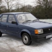 Among the rarities was this 1984 Talbot Horizon LS automatic. Showing just 32,944 miles, it had originally been used by Talbot as a test bed for power steering and topped its modest £1500-£2000 estimate to sell for £3240.