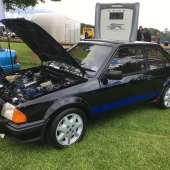 Another interesting Blue Oval was this 1981 Escort XR3 Turbo, an accurate replica of the non-injection, turbocharged rally XR3s that took part in the Ford Escort Turbo Championship in 1983 and ’84 (often labelled as 1600Ts). Built with impressive detail, it sold for £20,250.