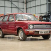 This early facelift, one-owner 1.8 SDL Marina Estate was showing a belived genuine 51,523 miles. Part of the Warwickshire Collection, the Damask Red load lugger was reportedly restored in 1992 and sold for a very reasonable £2138.