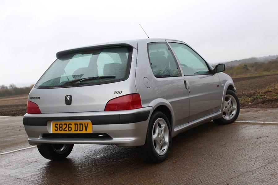 Peugeot 106