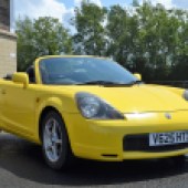 You may remember this JDM-spec 1999 Toyota MR-S (MR2) from its time on our Classics World fleet. Bought by staffer Joe Miller and subsequently treated to a replacement engine, it changed hands for a very reasonable £1870.