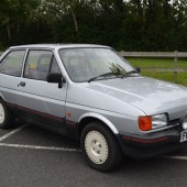 A rung down from the XR2 model, the Mk2 Ford Fiesta 1.4 S is now a very rare sight. This very tidy late example from 1989 has covered 53,000 miles and has been garaged from new. It’s guided at a very tempting £2500-£3500.