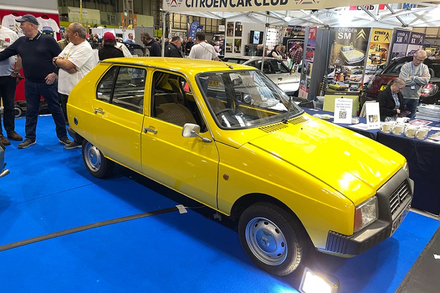 The Citroën Car Club showed this early flat twin Visa, complete with the wacky original ‘pod’ dashboard controls