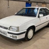 It looks like a Mk2 Vauxhall Astra GTE, but this is actually a 1987 Opel Kadett GSi. Recently imported from South Africa and fully UK-registered, it boasts tidy looking bodywork and a very smart interior. It carries a tempting £8000-£9000 estimate.