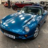 This 1996 TVR Chimaera 400 has covered 70,00 miles and had been the subject of much recent expenditure. A bargain sale price of £6497 put it in the same arena as the older 350i.