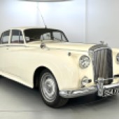 Offering a Rolls-Royce Silver Cloud experience with more discreet brightwork, this 1960 Bentley S2 presents beautifully in Old English White. Sporting the 6.2-litre V8 and a retrimmed interior, it’s guided at £20,000–25,000.