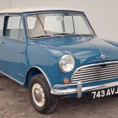 Restored to Cooper S spec with a rebuilt 1275cc engine, this 1962 Morris Mini De-Luxe looked superb. With just two owners on the logbook and a fresh interior, its £17,360 sale price was well deserved.