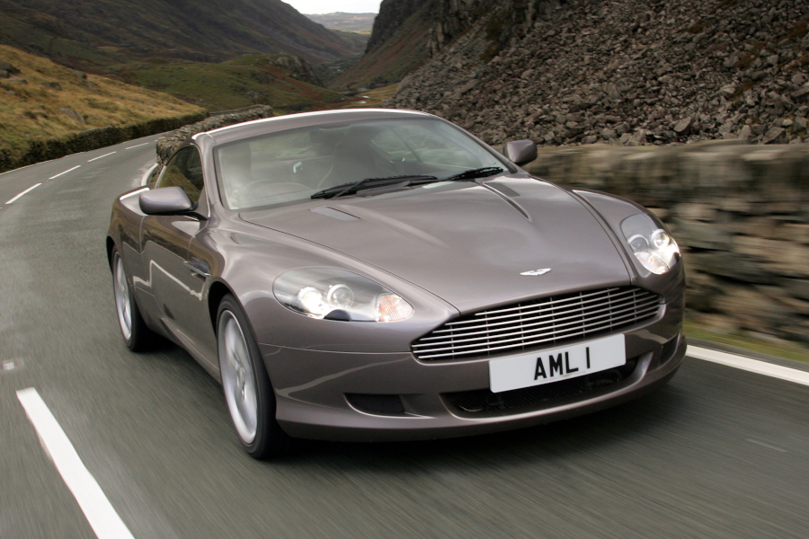 Aston Martin DB9