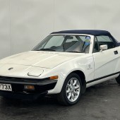TR7 was converted to V8 power by specialists Grinnall in 1988 at just 25,000 miles. It sold for £9150 against an estimated £8000.