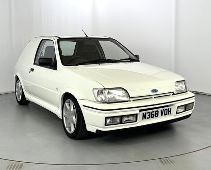 Sporting the RS1800 running gear and bodykit, this 1995 Ford Fiesta Van looked smart on RS seven-spoke alloys and even boasts the RS1800’s Recaro seats – it surpassed its estimate to fetch £4360