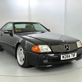 Sporting the rare Lorinser wheels and with just two former keepers, this 1994 Mercedes R129 SL280 makes for the perfect year-drop GT car. It beat its £2500–3500 estimate to fetch £4088