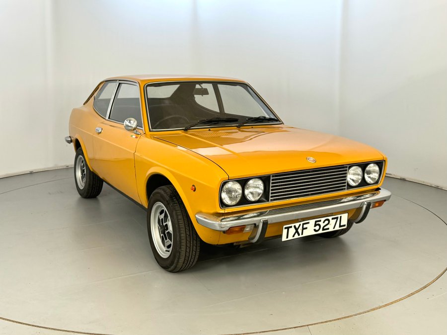 You don’t see too many Fiat 128 Coupes at auction, and this 1973 example looks fantastic in orange. The arches will need some attention in the near future, but the original Speedline wheels look tremendous and the black trim is all-but unmarked. It’s estimated at £9000–11,000