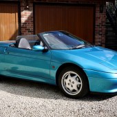 We’re big fans of the underrated M100 Lotus Elan, and this 1993 example looks smart in light metallic blue. It’s covered just 18,000 dry miles, and has been garaged when not in use from new. Recently benefitting from a new cambelt, full service and light recommissioning from a Lotus specialist, it’s estimated at £16,000–22,000