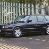 This 1996 BMW 530i Touring offered the lovely V8 powerplant with a genuine 54,000 miles and just one previous owner. Cutting a dash in Orient Blue and sporting a tidy blue leather interior, it smashed its £5000-£6000 guide to sell for £8450 plus fees