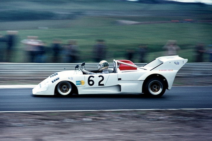 Single seater race cars at Knockhill in the 1970s