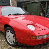 We’re big Porsche 928 fans and this 1988 S4 looks superb in Guards Red with a black leather interior. Reportedly running and driving perfectly, the sought-after V8 GT carries a very reasonable £8000–12,000 estimate