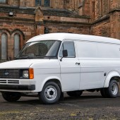 Classic commercials in mint condition are increasingly in-demand, and this 1983 Ford Transit Mk2 LWB proved it. With just 147 miles showing and its original sales invoice included, the immaculate van sold for an impressive £42,328