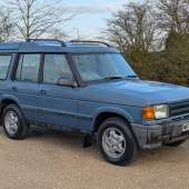 With just one owner from new and 37,000 miles to its name, this 1995 Land Rover Discovery2 TDi manual was surely unique, and deservedly smashed a £5000-£7000 estimate to sell for £8856