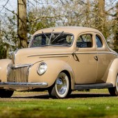 Cosmetically standard and seemingly very tidy, this 1939 Ford V8 DeLuxe sported a rebuilt ‘small block’ Chevrolet engine producing circa-375bhp. Subject to a ‘no expense spared’ restoration, it sold for an impressive £34,320