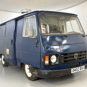 Ideal for classic car shows, this 1986 Peugeot J9 catering van was sold new in France before being imported to the UK in 2021, when it was converted for use as a coffee shop. Boasting a chiller fridge, coffee machine and a pizza oven, it’s guided at £12,000-£16,000