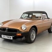 Registered in 1981, this very late MG LE roadster has been restored to a high standard and looks superb. Complete with its stiped ‘deckchair’ seats and sitting on wire wheels, it looks a tempting prospect at an estimated £7000-£9000