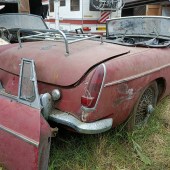 Left-hand drive MG roadster is allegedly a 1962 example, making it one of the very earliest. Very much a basket case, it nevertheless looked to be complete and was taken on by a brave bidder for £780