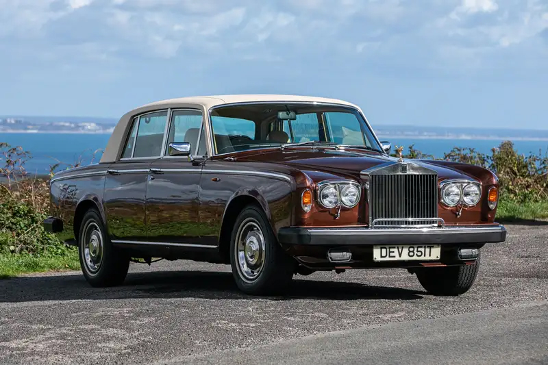 This 1978 Rolls-Royce Silver Shadow II was previously owned by Oasis songwriter Noel Gallagher, having been a gift from Creation Records founder Alan McGee. It famously carried Gallagher to the 1997 ‘Cool Britannia’ party at 10 Downing Street and now carries an estimate of £25,000-£30,000.