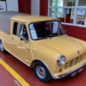 This 1979 Mini Pick up looked flawless in the metal and is bound to justify its £9000-£10,000 estimate.