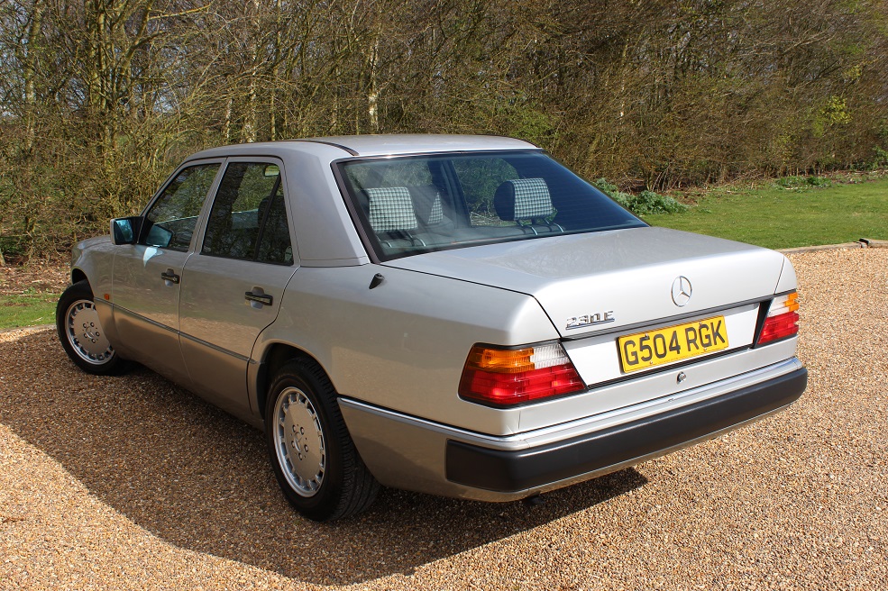 Mercedes-Benz W124 Series: 1984-1997